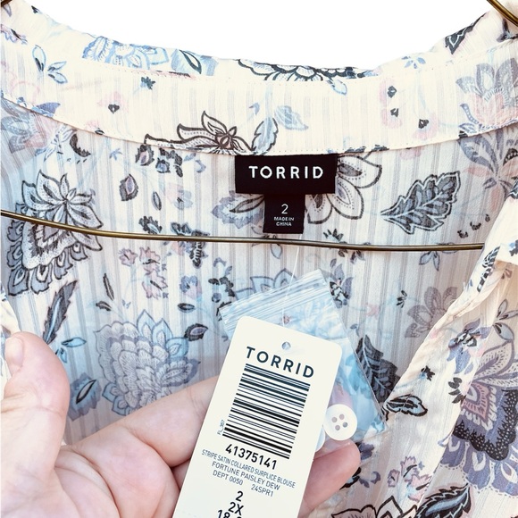 NWT Torrid Stripe Satin Collared Surplice Blouse - Picture 7 of 8
